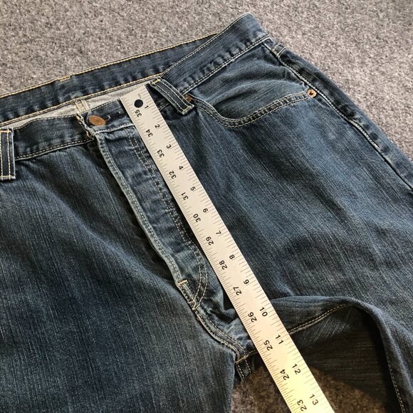 Vintage Levis 501 Jeans Mens 34x34 Blue Medium Wash Cotton Straight Button Fly - Picture 7 of 13